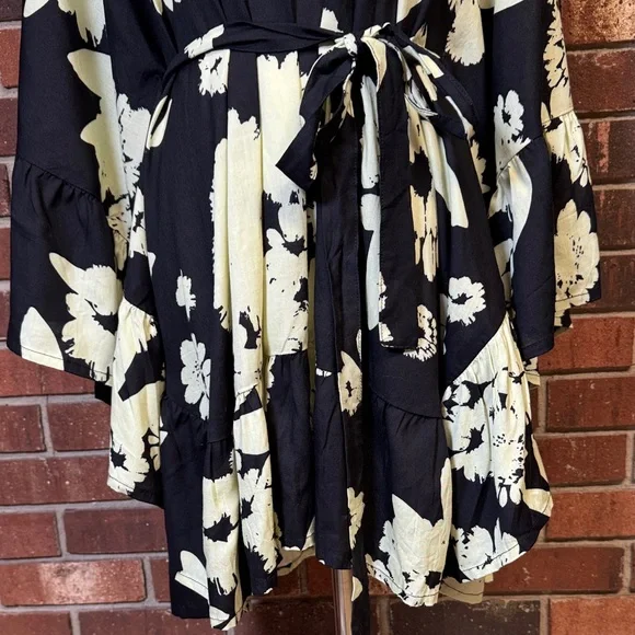 Anthropologie Bel Kazan Tie Ruffle Floral Printed Kaftan - Picture 4 of 16